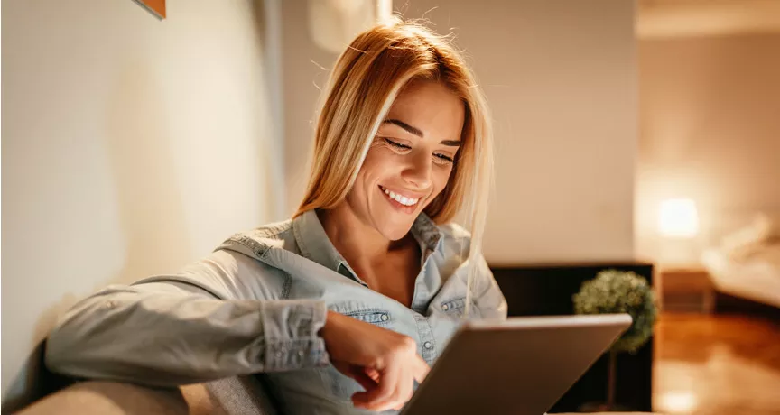 young woman using her tablet 